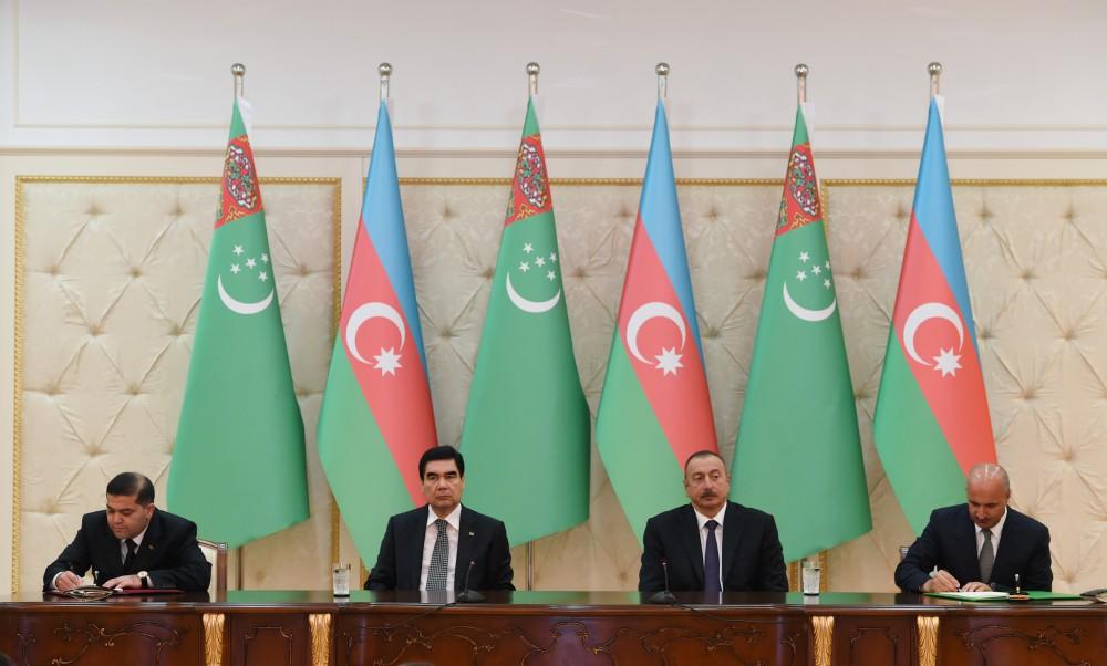 Azərbaycan və Türkmənistan prezidentləri mətbuata bəyanatlarla çıxış ediblər - YENİLƏNİB - FOTO