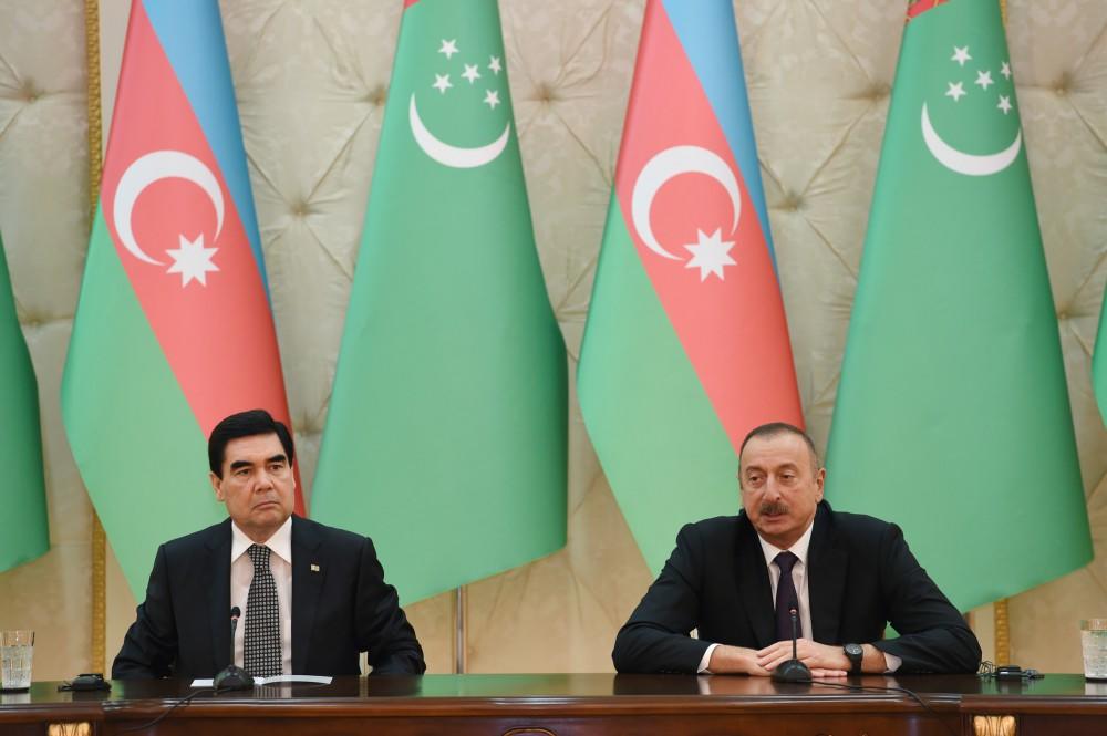 Azərbaycan və Türkmənistan prezidentləri mətbuata bəyanatlarla çıxış ediblər - YENİLƏNİB - FOTO
