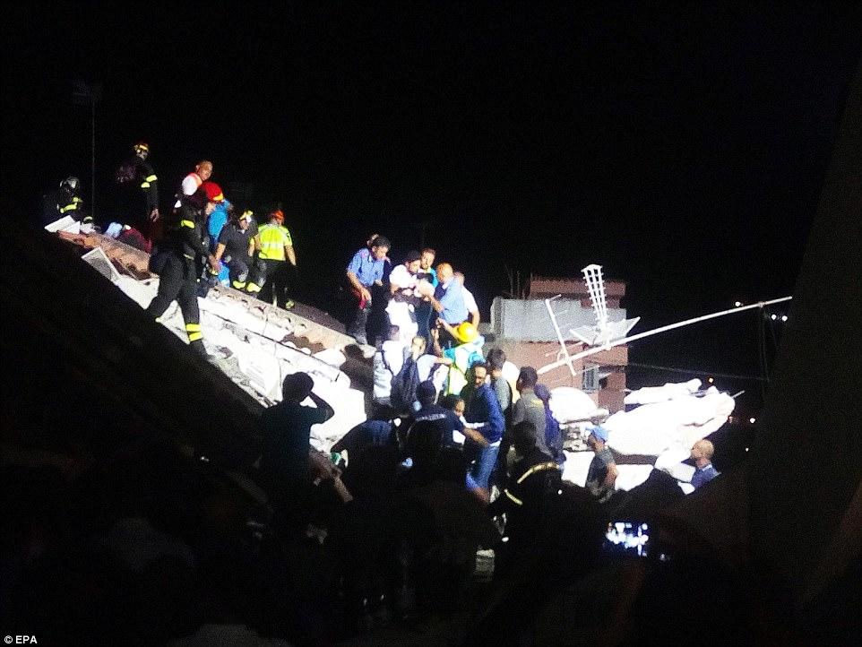 Viran olmuş şəhərdə möcüzə: 7 aylıq uşaq xilas edildi - VİDEO - FOTO