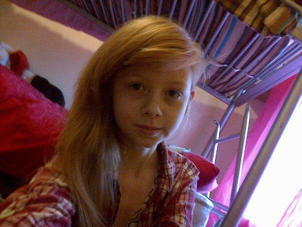 14 yaşlı qız özünü asdı - Bədən ölçüsünə görə - FOTO