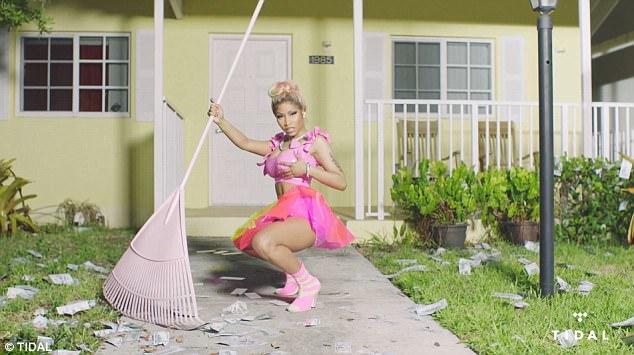 Niki Minajın yeni klipi ələ salındı - VİDEO - FOTO