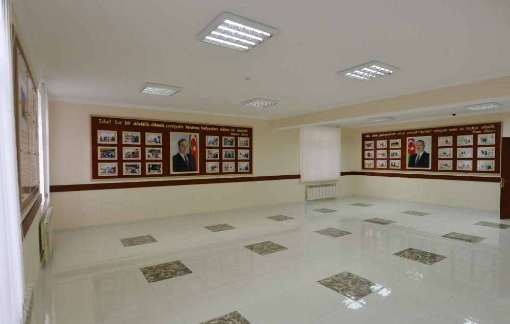Prezident İlham Əliyev Bakıdakı 257 nömrəli məktəbin yeni korpusunda yaradılan şəraitlə tanış olub - FOTO