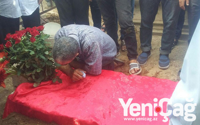 "Xalqın ürəyidir, məzarım mənim" - Bayram Kürdəxanlı dəfn olundu - YENİLƏNİB - FOTO - VİDEO