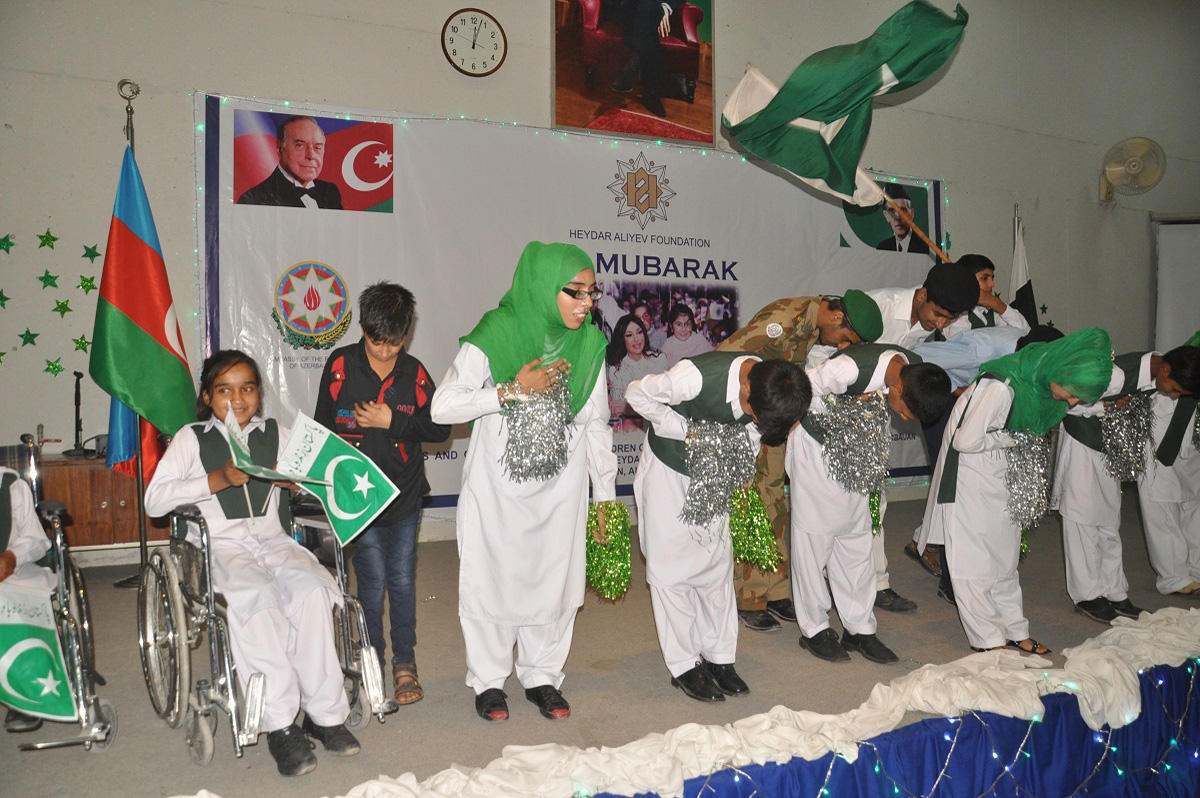 Mehriban Əliyevanın təşəbbüsü ilə Qurban bayramı münasibətilə Pakistanda xeyriyyə tədbiri keçirilib - FOTO