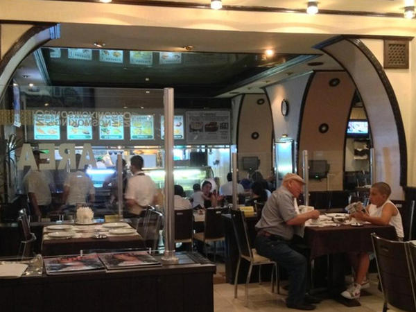 Restoranlarda təhlükə: Qida təhlükəsizliyinə kim nəzarət edir?