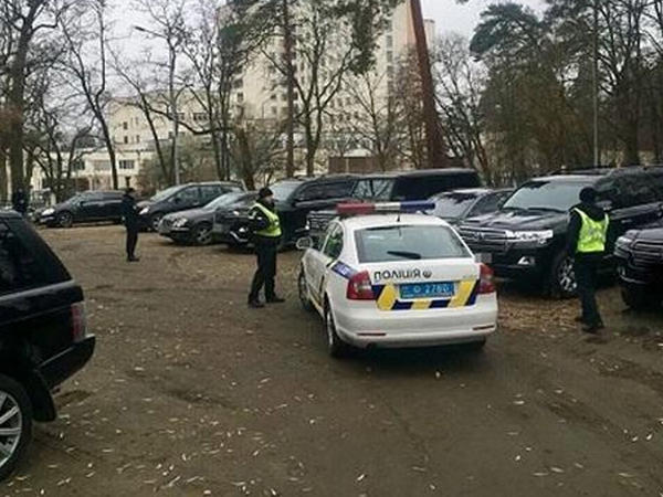 Kiyevdə atışmanı törədən şəxsin kimliyi açıqlanıb