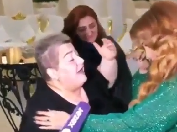 Çağırılmayan qonaq Könülün qızının toyunda hamını kövrəltdi - VİDEO - FOTO