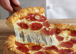 İtalyanların qurumayan pizza xəmiri resepti: Yalnız bir qaşıq əlavə edirlər
