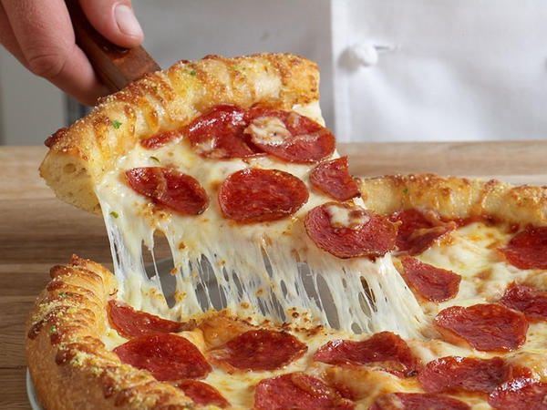 İtalyanların qurumayan pizza xəmiri resepti: Yalnız bir qaşıq əlavə edirlər