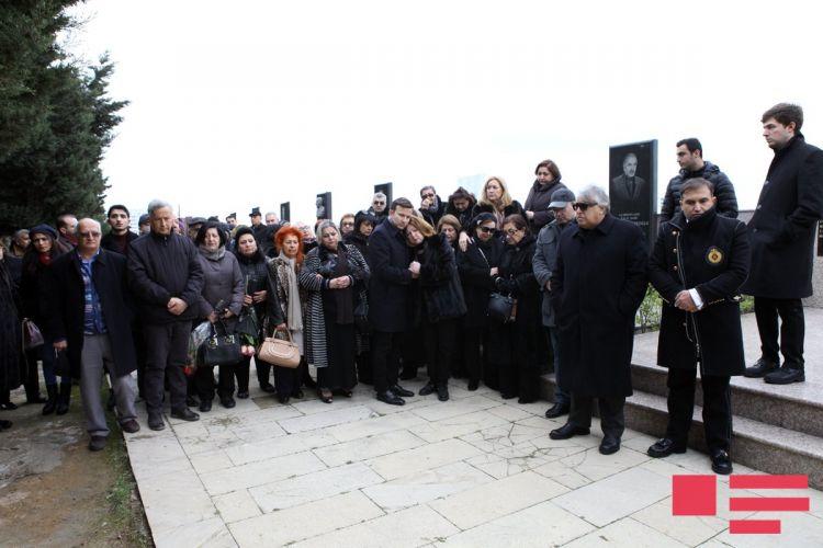 Çingiz Sadıxov dəfn edildi - FOTO