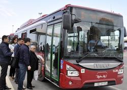 Avtobusda qadın sərnişin sürücü ilə qırğına çıxdı - <span class="color_red">VİDEO</span>