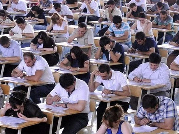 Magistraturaya sənəd qəbulu başa çatır