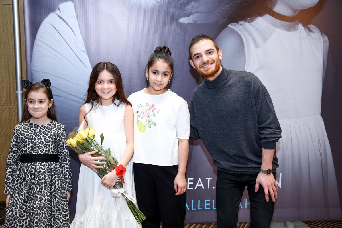 Elnur Hüseynov yeni klipi ilə səs-küy yaratdı - FOTO