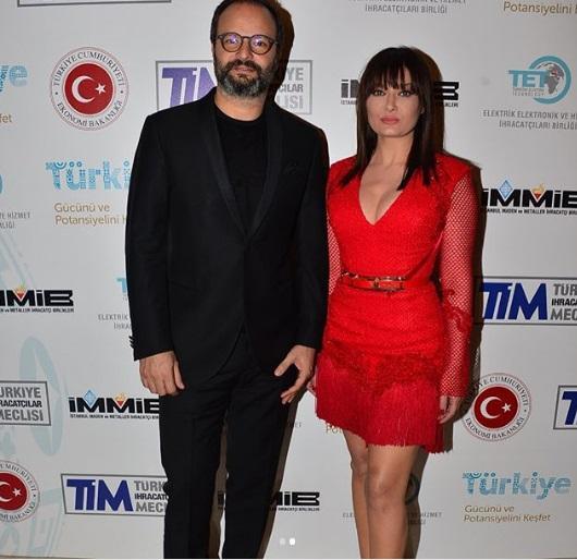 İmicini dəyişən Nurgül çox bəyənildi - FOTO