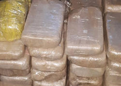 Polisdən əməliyyat - Çoxlu sayda narkotik və silahlar tapıldı