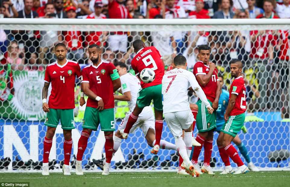 Ronaldu xanımına yenə nişan üzüyü alıb - FOTO