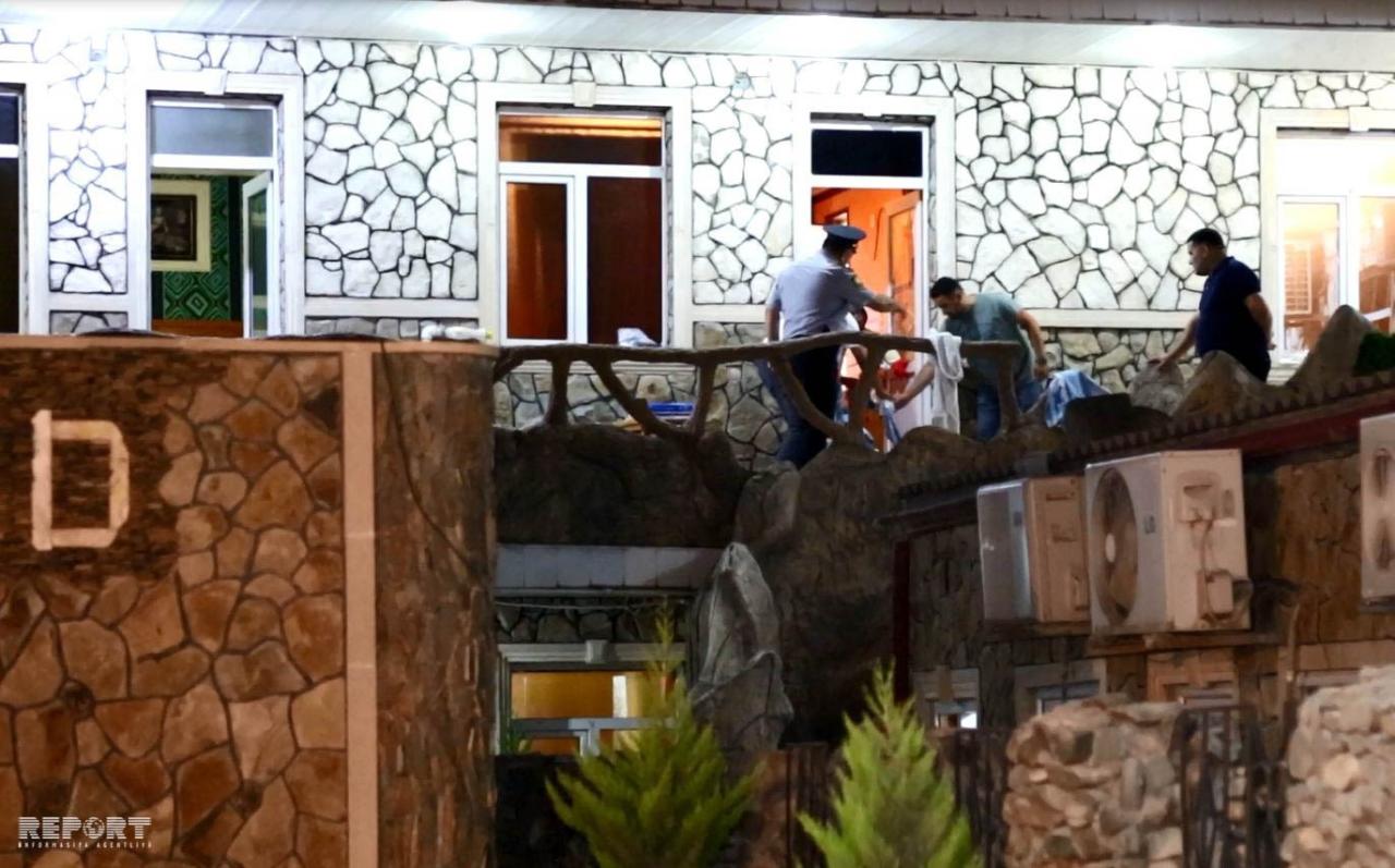 Bakıdakı otellərdən birində qadın sevgilisini qətlə yetirdi - FOTO
