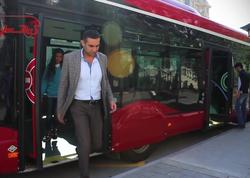 Avtobusda qadın sərnişin sürücü ilə qırğına çıxdı - <span class="color_red">VİDEO</span>