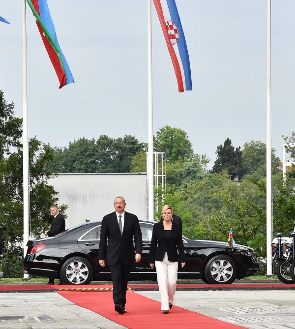 Azərbaycan və Xorvatiya prezidentləri mətbuata bəyanatlarla çıxış ediblər - YENİLƏNİB - FOTO