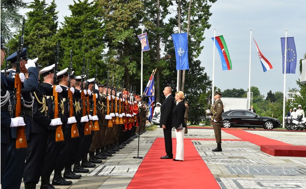 Azərbaycan və Xorvatiya prezidentləri mətbuata bəyanatlarla çıxış ediblər - YENİLƏNİB - FOTO