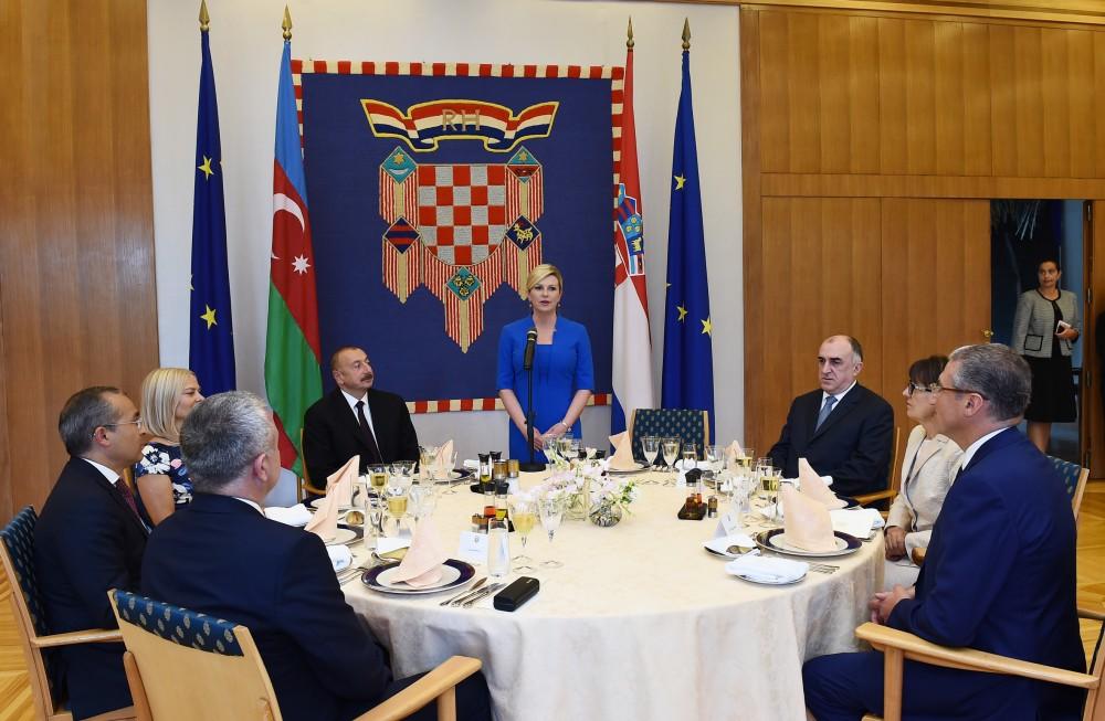 Azərbaycan və Xorvatiya prezidentləri mətbuata bəyanatlarla çıxış ediblər - YENİLƏNİB - FOTO