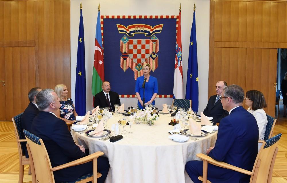 Azərbaycan və Xorvatiya prezidentləri mətbuata bəyanatlarla çıxış ediblər - YENİLƏNİB - FOTO