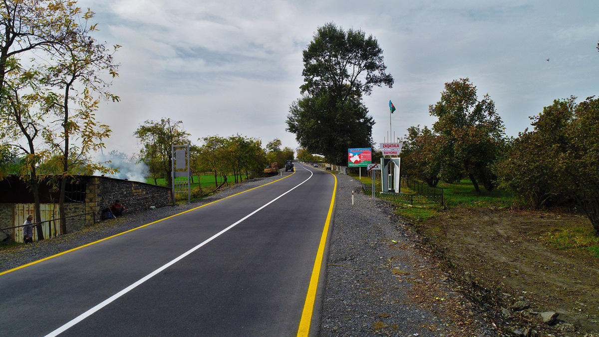 Mühüm turizm marşrutuna daxil olan Qax-Zaqatala yolu yenidən quruldu - FOTO