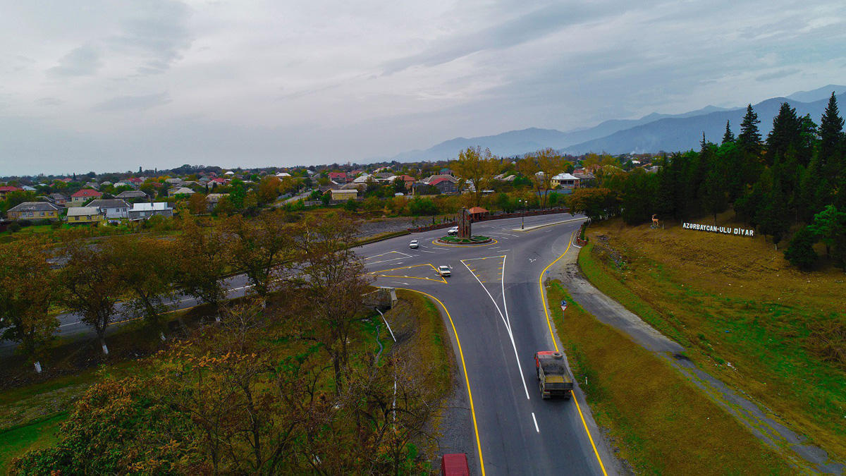 Mühüm turizm marşrutuna daxil olan Qax-Zaqatala yolu yenidən quruldu - FOTO