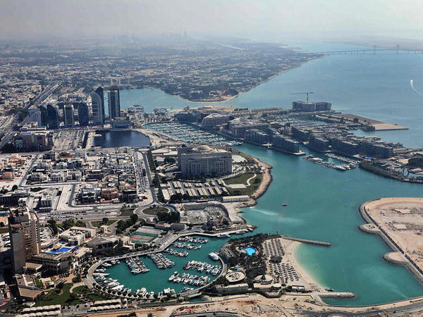 Bakıda doğulan müğənni Əbu-Dabidəki istirahətinə 17 min dollar xərclədi