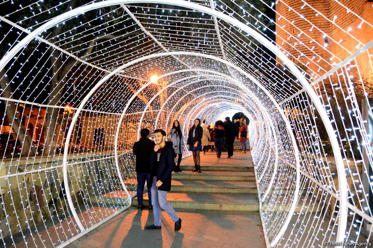 Bayram ab-havalı Bakı - FOTOSESSİYA