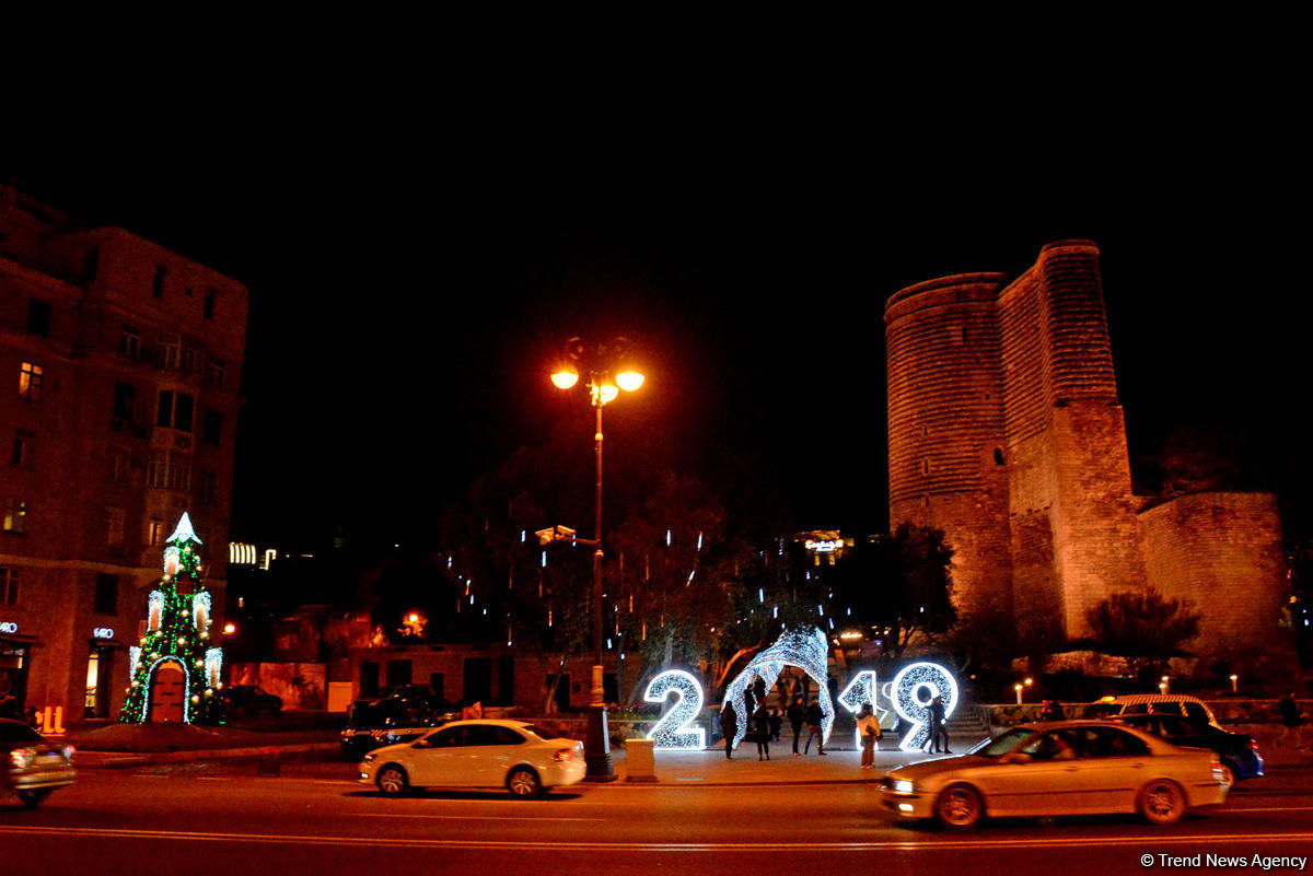 Bayram ab-havalı Bakı - FOTOSESSİYA