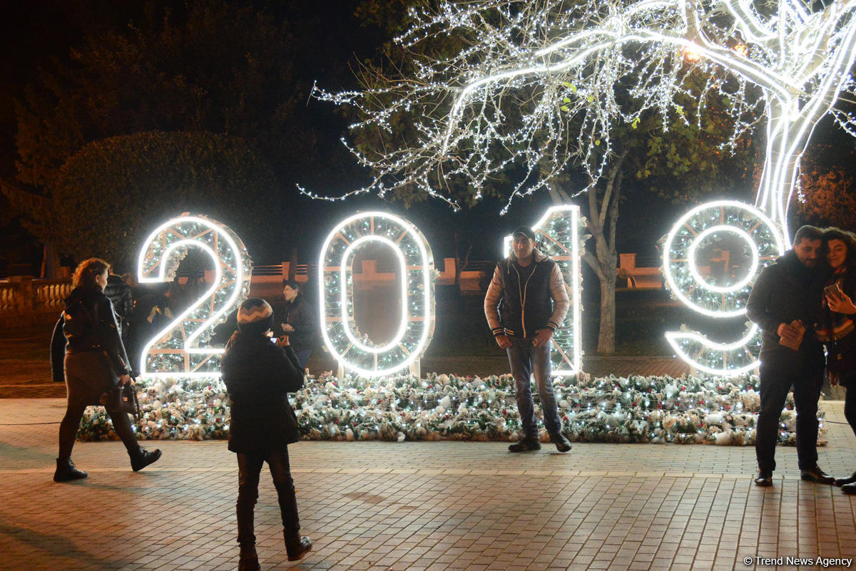 Bayram ab-havalı Bakı - FOTOSESSİYA