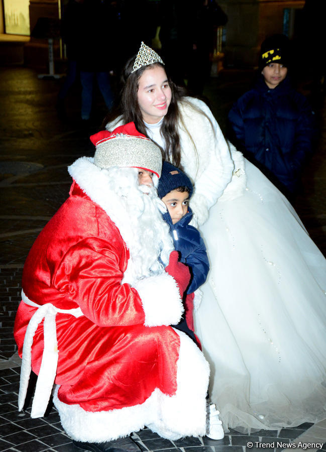 Bayram ab-havalı Bakı - FOTOSESSİYA