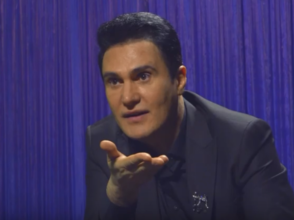 "Arvadına aldığı hədiyyəni paylaşan görməmişlər, "çuşka"lar..." - <span class="color_red">VİDEO</span>