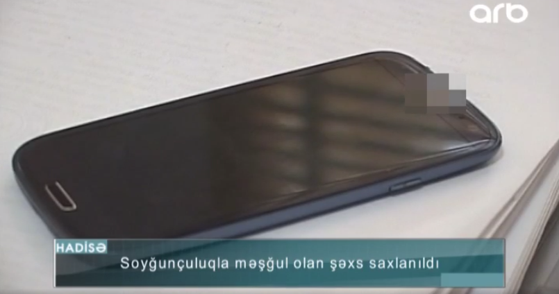 “Arxadan badalaq verdi yıxıldım” - Bakıda telefon oğrusu saxlanıldı - VİDEO - FOTO