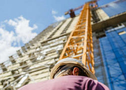 Bu binalar hər an çökə bilər: Cavabdeh kimdir? - AÇIQLAMA