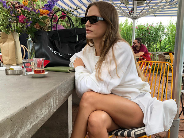Serenay Sarıkaya SAXLANILDI