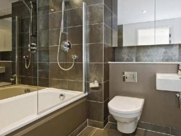 Gecələr vanna otağının pəncərəsini açıq qoyanlara bəd XƏBƏR