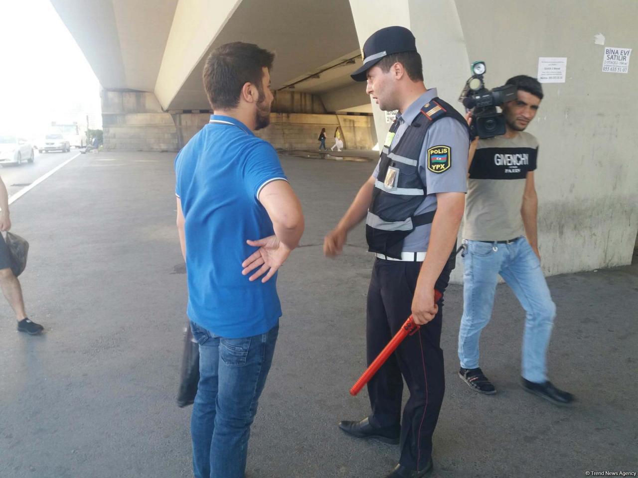 Yasamalda reyd: 150 piyada, 18 sürücü saxlanıldı - FOTO