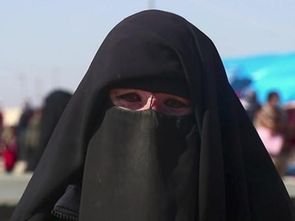 İtaliyada niqab qadağan edilir