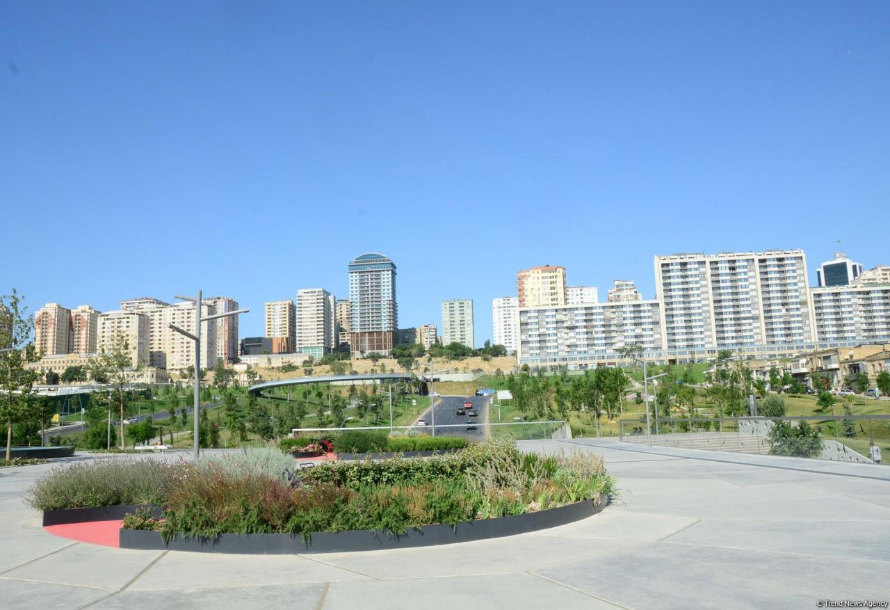 Bakının daha bir siması - Mərkəzi Park - FOTO