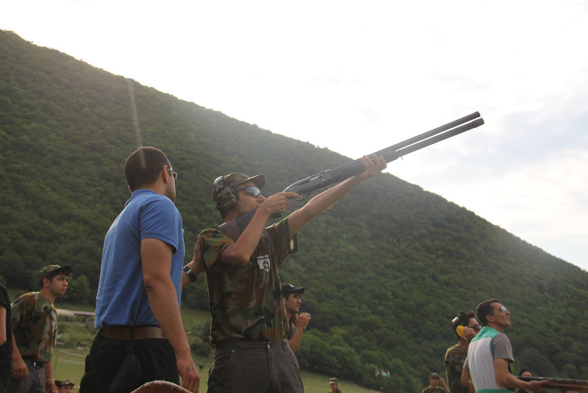 "Marş İrəli" iştirakçıları Ballıqaya ərazisində yerləşən "Hər şey vətən üçün" yazılan zirvəyə yürüş ediblər - VİDEO - FOTO