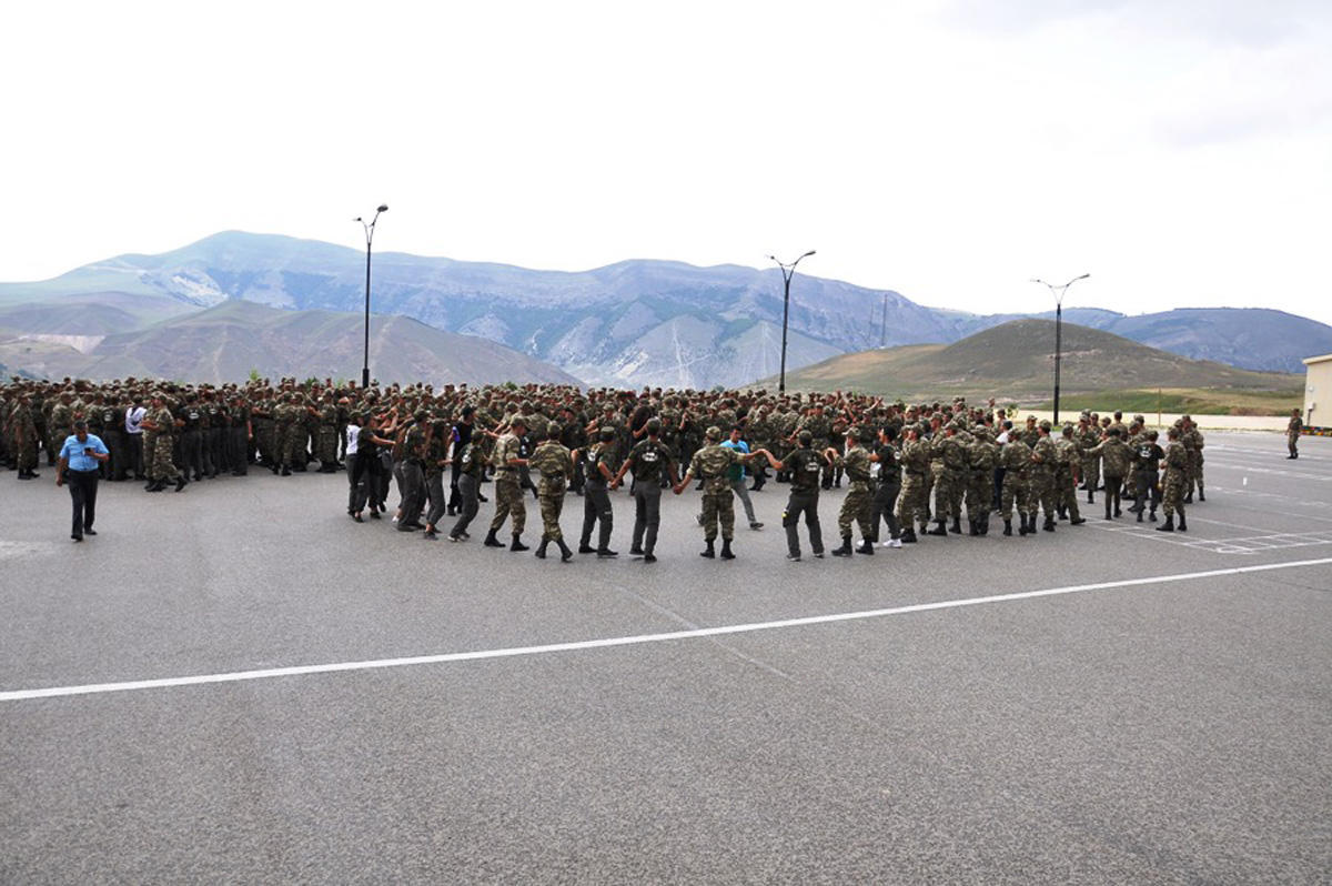 "Marş İrəli" iştirakçıları Ballıqaya ərazisində yerləşən "Hər şey vətən üçün" yazılan zirvəyə yürüş ediblər - VİDEO - FOTO