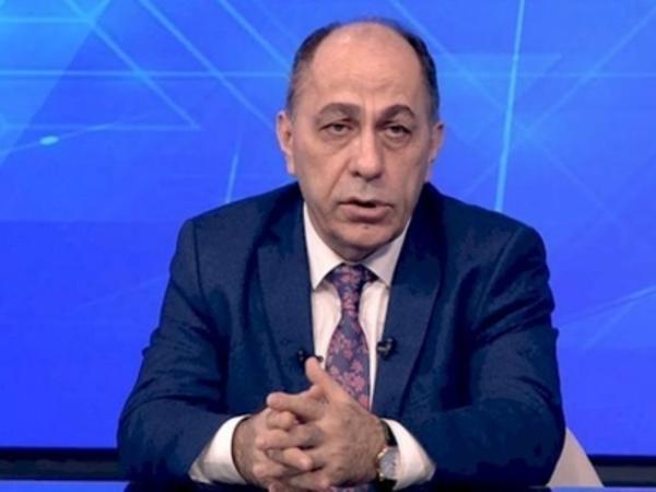 Əməliyyat etdirən qızlar niyə bir-birinə oxşayır? - Adil Qeybulla plastik cərrahiyyənin qorxunc tərəflərini açdı - <span class="color_red">FOTO</span>