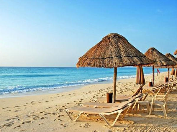 Çimərlikdə 5 yaşlı oğlan naməlum məxluq tapdı - <span class="color_red">FOTO</span>