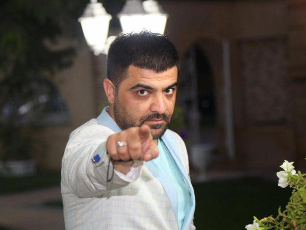 "Baxırsan ki, pulu var, amma ruhda kasıbdır"