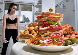 Niyə gündə üç dəfə yemək vacibdir? - Diyetoloqdan xəbərdarlıq