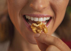 Alimlər qoz yemək üçün ideal zamanı açıqladılar