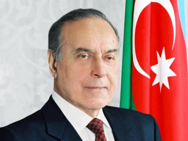 Ulu Öndər Heydər Əliyevin nadir görüntüləri - <span class="color_red">VİDEO </span>
