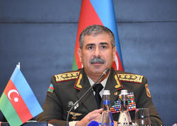 Azərbaycan və Türkiyə müdafiə nazirləri telefonla danışdı